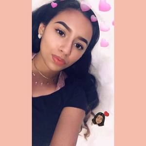 Meet your Posher, Ariana